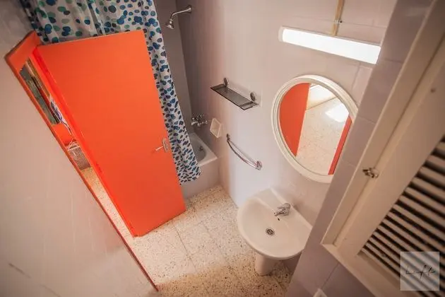 Ortak Ranzalı Oda, Karma Ranzalı Oda, Özel Banyo