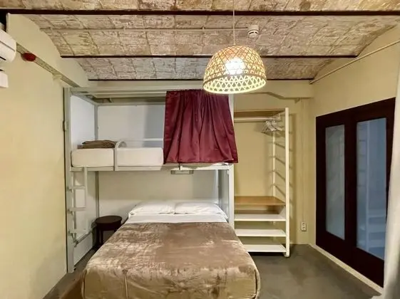 Üç Kişilik Oda, Özel Banyo