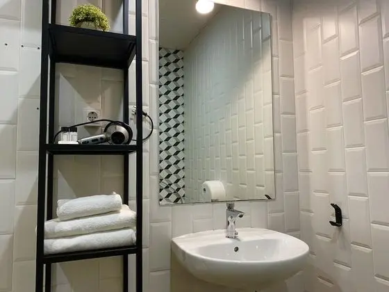Üç Kişilik Oda, Özel Banyo