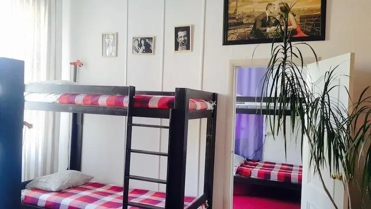 Economy Ortak Ranzalı Oda, Sigara İçilmez (4 beds)
