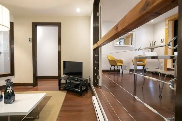 Standard Apart Daire, Balkon