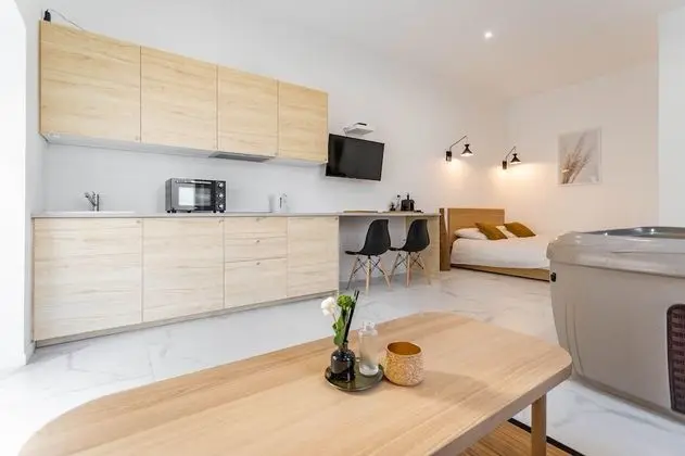 Romantic Apart Daire, Engellilere Uygun, Banyolu/Duşlu