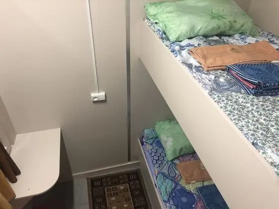 İki Ayrı Yataklı Oda, Ortak Banyo (Small)