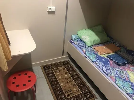 İki Ayrı Yataklı Oda, Ortak Banyo (Small)