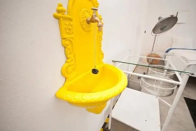 İki Ayrı Yataklı Oda, Banyolu/Duşlu