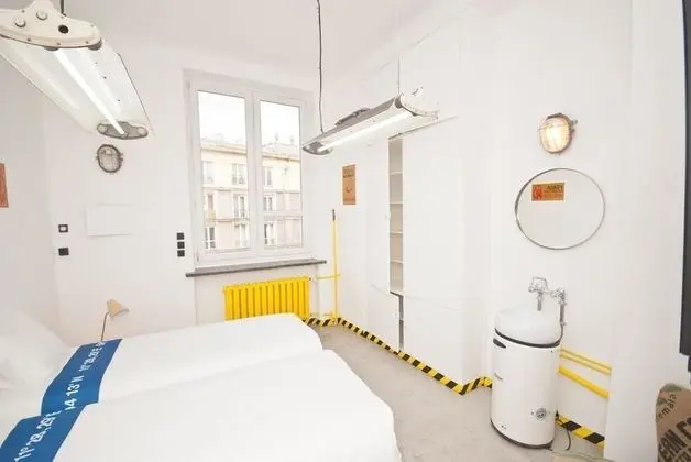 İki Ayrı Yataklı Oda, Banyolu/Duşlu