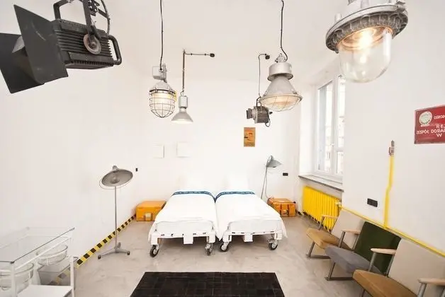 İki Ayrı Yataklı Oda, Banyolu/Duşlu