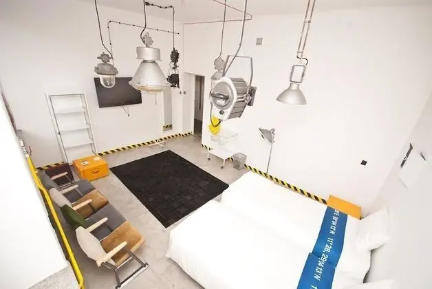 İki Ayrı Yataklı Oda, Banyolu/Duşlu