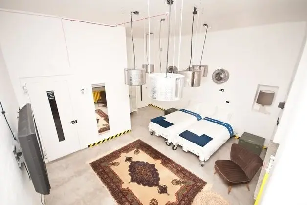 İki Ayrı Yataklı Oda, Banyolu/Duşlu