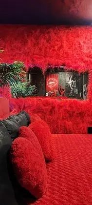Romantic Süit, Sıcak Su Havuzu