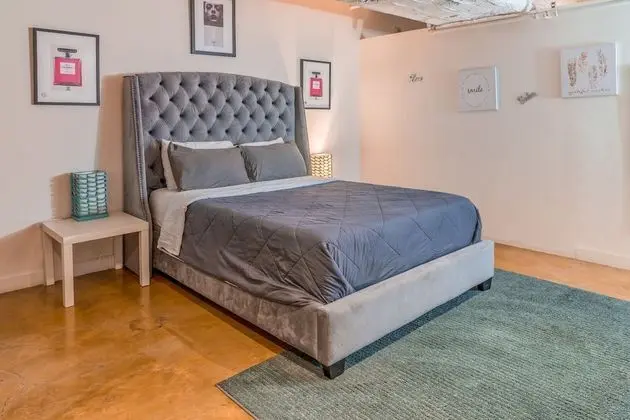 City Çatı Katı (Loft), 2 Büyük (Queen) Boy Yatak, Sigara İçilmez, Şehir Manzaralı