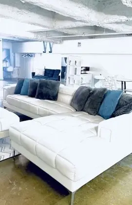 City Çatı Katı (Loft), 2 Büyük (Queen) Boy Yatak, Sigara İçilmez, Şehir Manzaralı