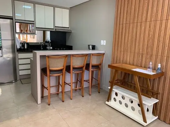 Honeymoon Apart Daire