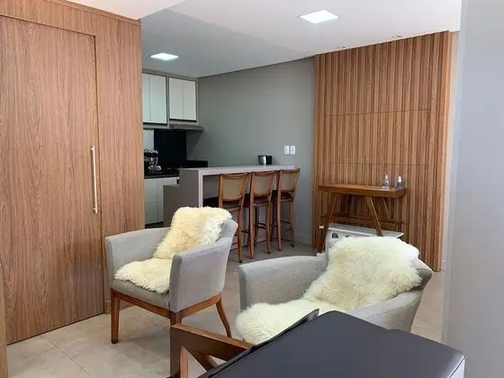 Honeymoon Apart Daire