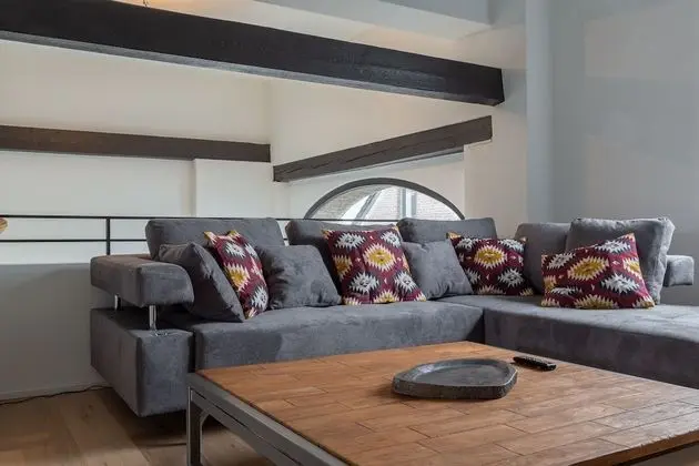 Çatı Katı (Loft)