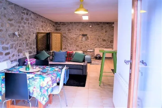 Stüdyo, Bahçe Manzaralı