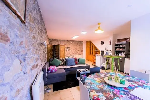 Stüdyo, Bahçe Manzaralı