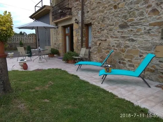 Stüdyo, Bahçe Manzaralı