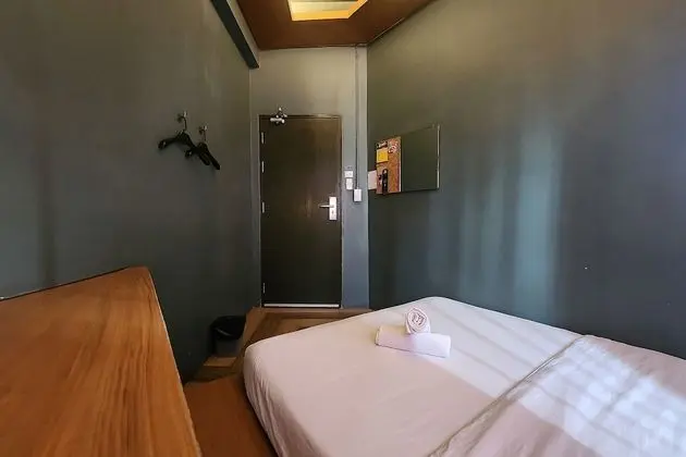 Tek Büyük Yataklı Oda, Sigara İçilmez, Ortak Banyo