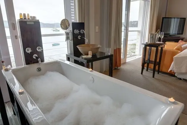 Luxury Oda, 1 En Büyük (King) Boy Yatak, Okyanus Manzaralı