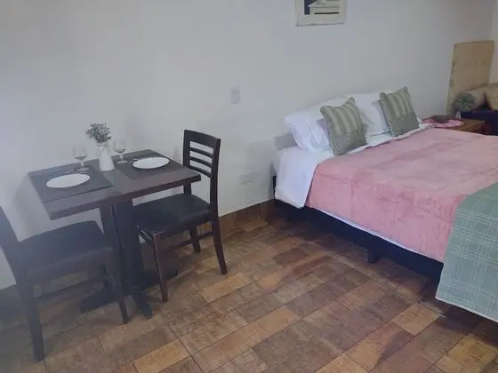 Basic Tek Büyük Yataklı Oda