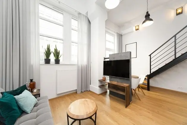 Deluxe Çatı Katı (Loft), 1 En Büyük (King) Boy Yatak ve Çekyat