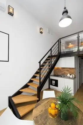Deluxe Çatı Katı (Loft), 1 En Büyük (King) Boy Yatak ve Çekyat