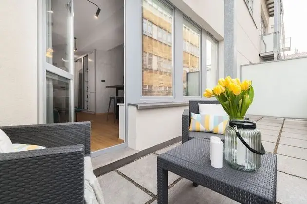 Premium Apart Daire, 1 En Büyük (King) Boy Yatak ve Çekyat, Sigara İçilmez