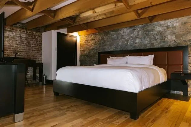Deluxe Çatı Katı (Loft)
