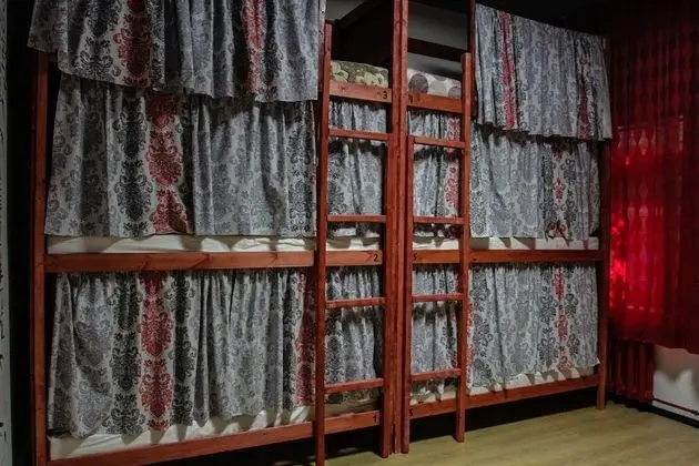 Ortak Ranzalı Oda, Sadece erkekler için (9 beds)