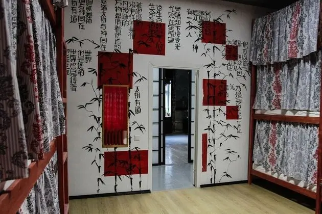 Ortak Ranzalı Oda, Sadece erkekler için (9 beds)