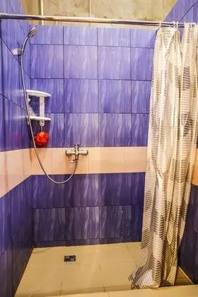 Ortak Ranzalı Oda, Sadece erkekler için (9 beds)