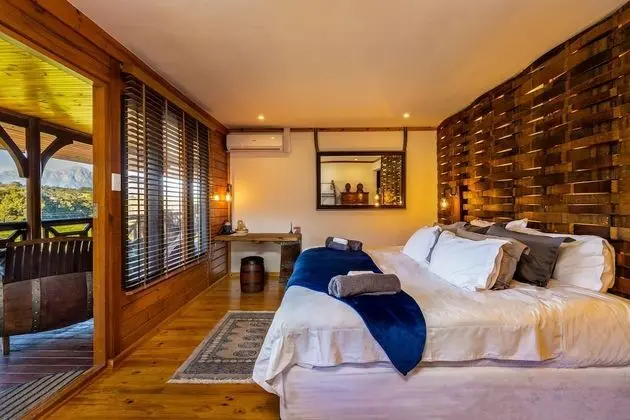 Vineyard Cabin