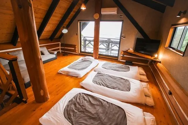 Villa (LOG OCEAN)