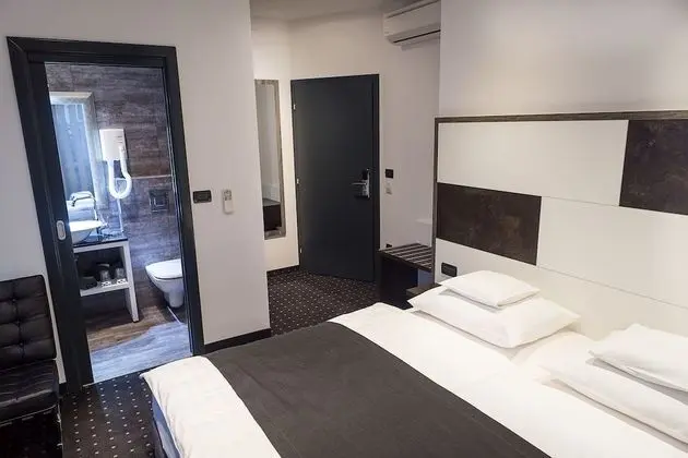 Deluxe Tek Büyük veya İki Ayrı Yataklı Oda, Engellilere Uygun