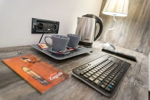Deluxe Tek Büyük veya İki Ayrı Yataklı Oda, Engellilere Uygun
