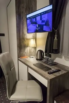 Deluxe Tek Büyük veya İki Ayrı Yataklı Oda, Engellilere Uygun
