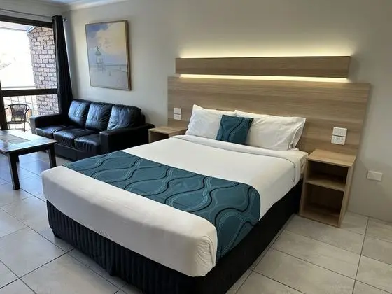Standard Oda, Sigara İçilmez, Balkon (Standard Queen Room)