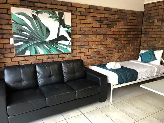 Standard Oda, Sigara İçilmez, Balkon (Standard Twin Room)