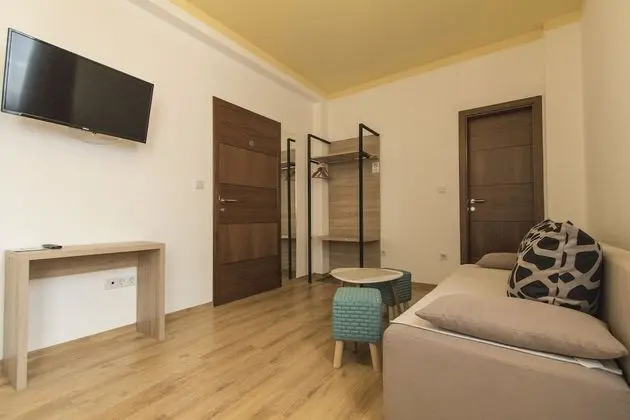 Comfort Tek Büyük veya İki Ayrı Yataklı Oda