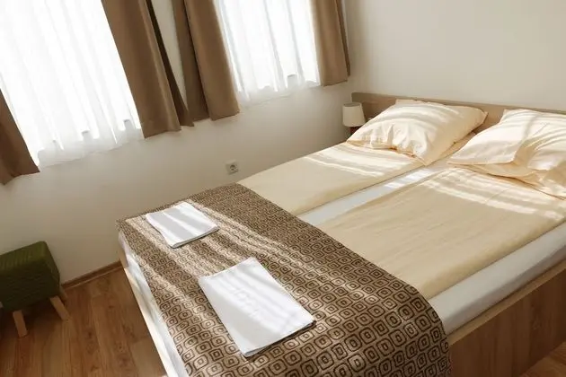 Economy Tek Büyük Yataklı Oda