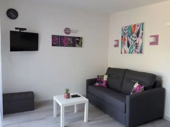Basic Stüdyo, Sigara İçilmez