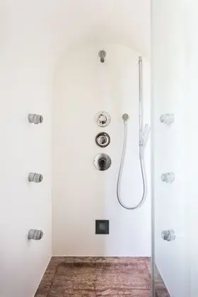 Deluxe Tek Büyük Yataklı Oda (Superior)