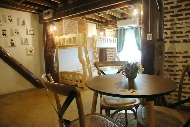 Family Oda, Şehir Manzaralı