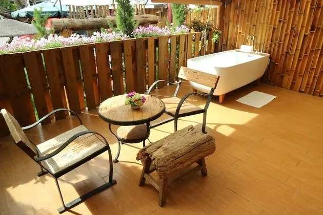 Family Oda, Şehir Manzaralı