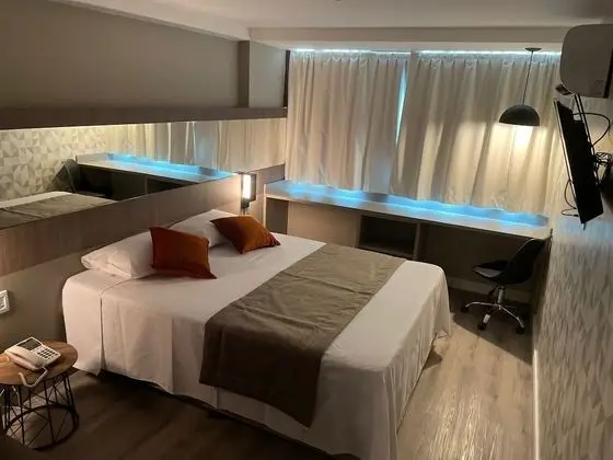 Deluxe Büyük Yataklı Tek Kişilik Oda