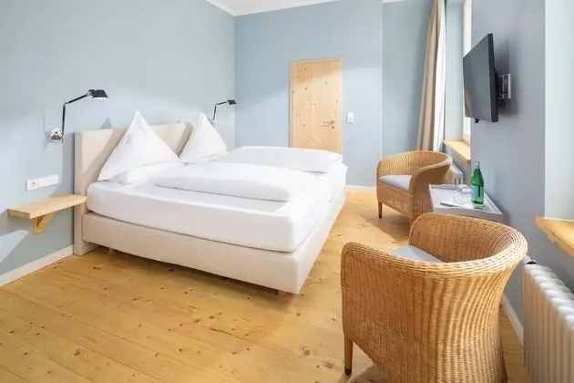 Comfort Tek Büyük Yataklı Oda, 1 Büyük (Queen) Boy Yatak, Avlu Manzaralı