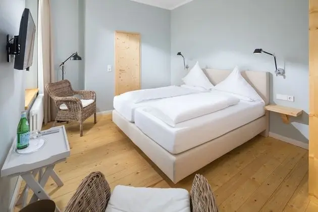 Comfort Tek Büyük Yataklı Oda, 1 Büyük (Queen) Boy Yatak, Avlu Manzaralı
