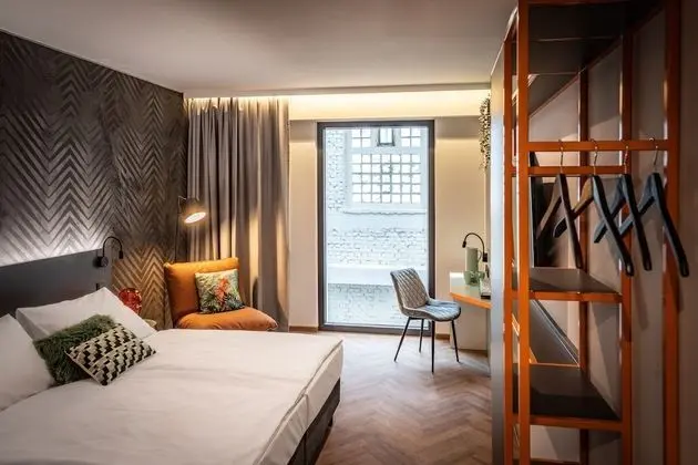 Çatı Katı (Loft)