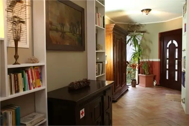 Apart Daire, 1 Büyük (Queen) Boy Yatak ve Çekyat (Logis 2)